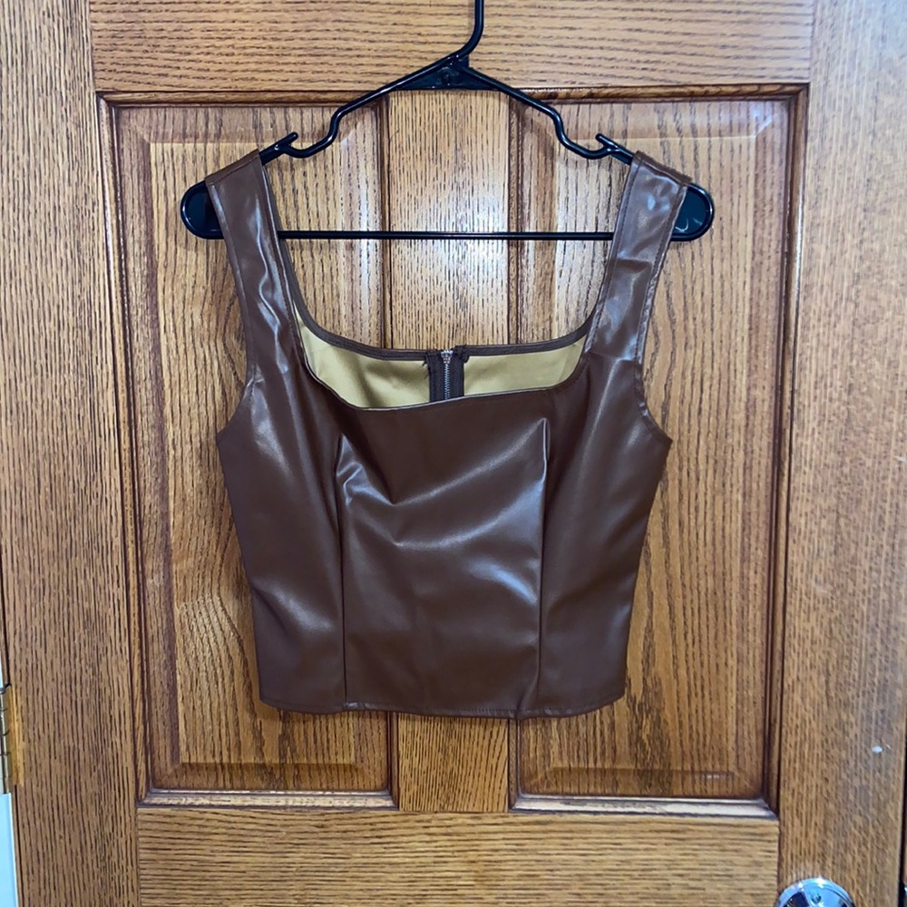 Beautiful faux leather cropped brown shein cropped tank top